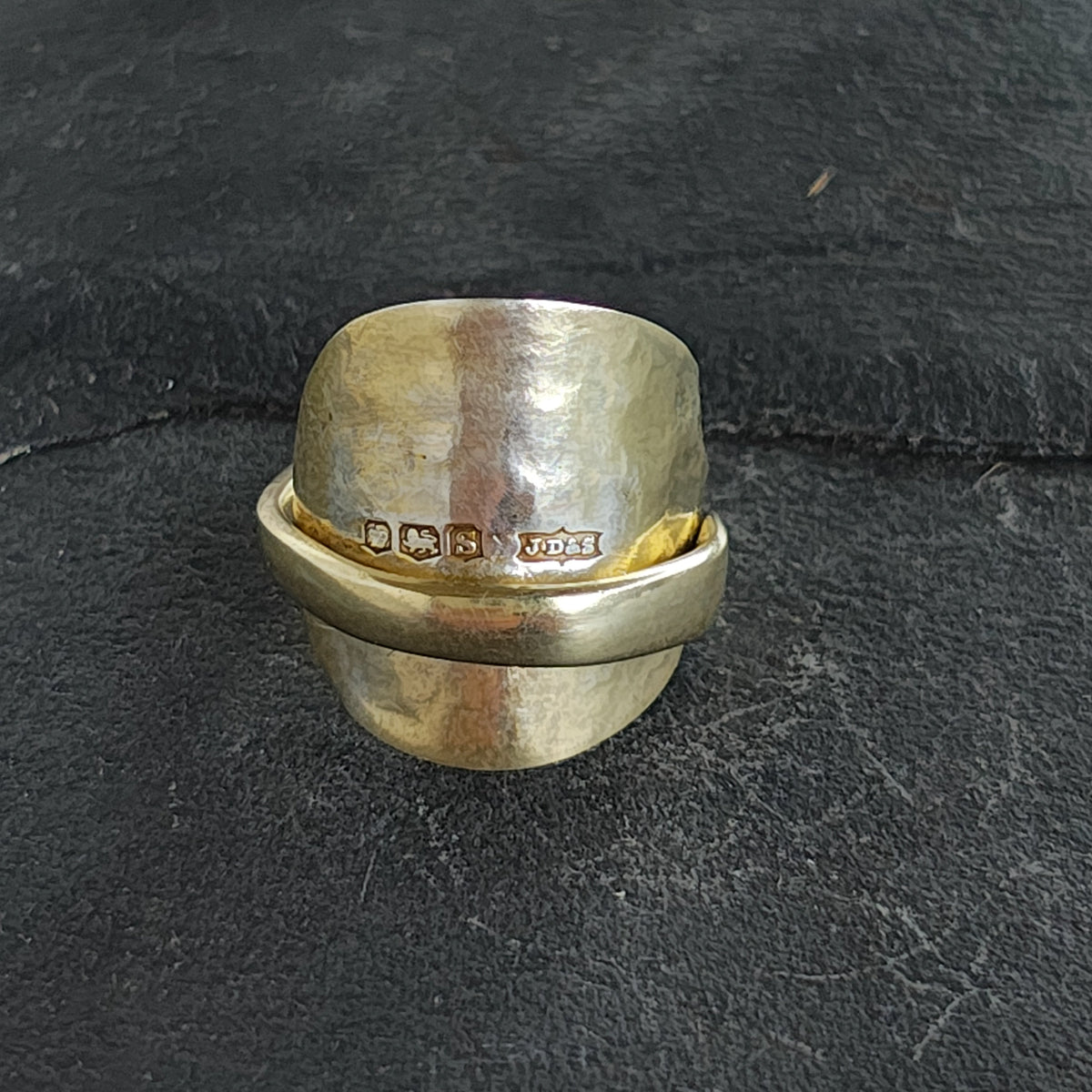 Spoon 'dress ring'.