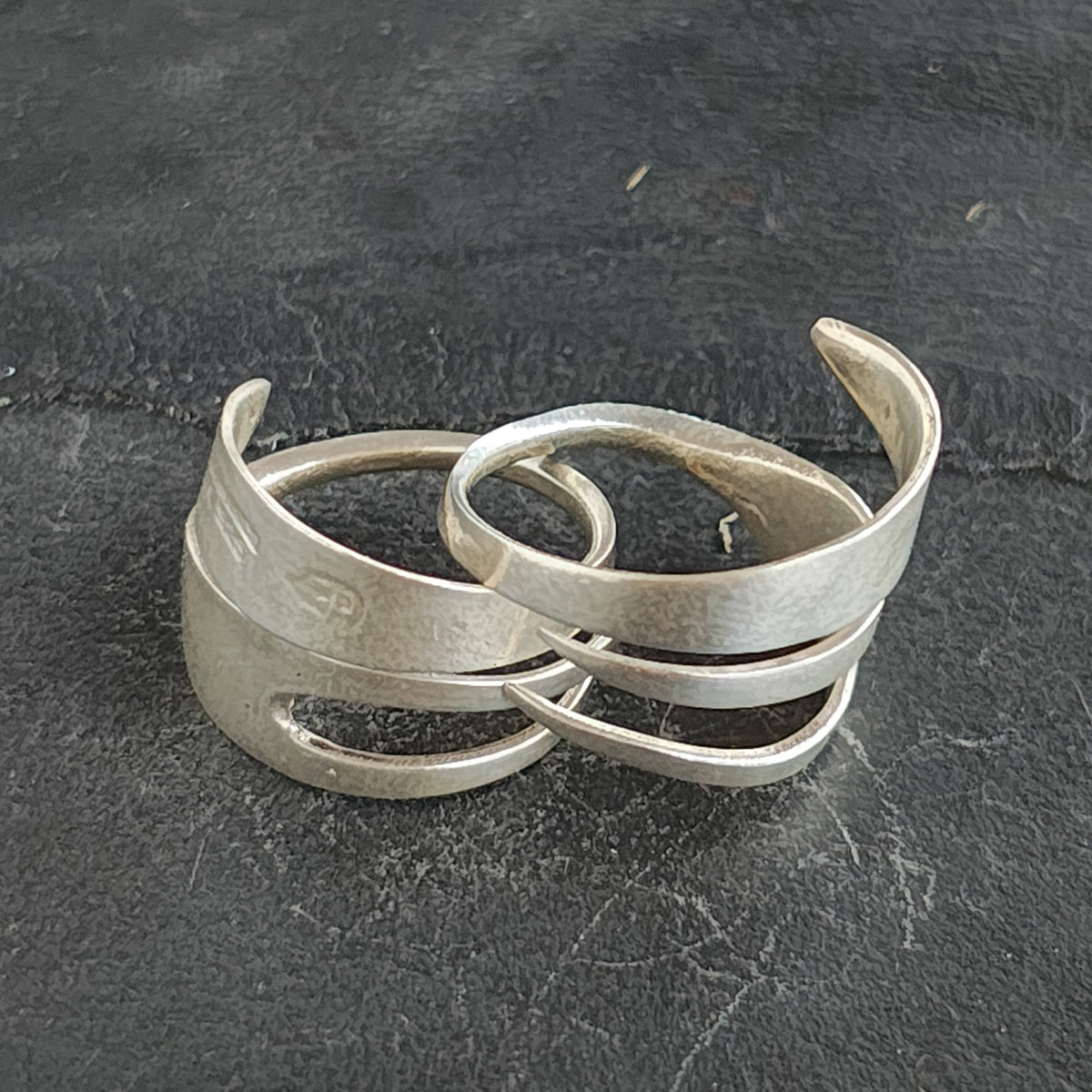 Fork ring.