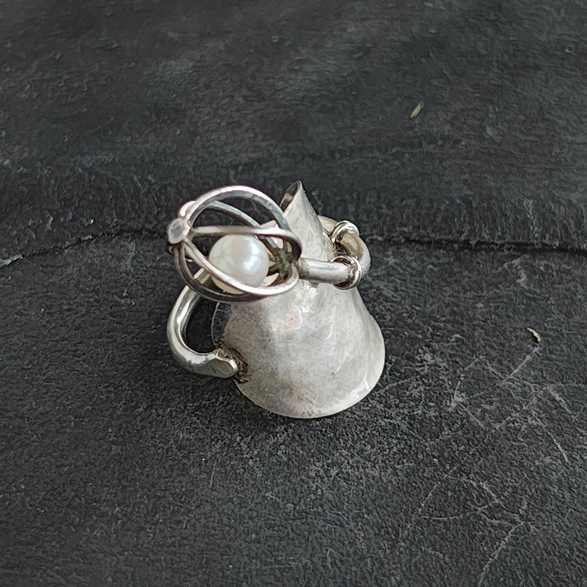 Spoon 'dress ring'.