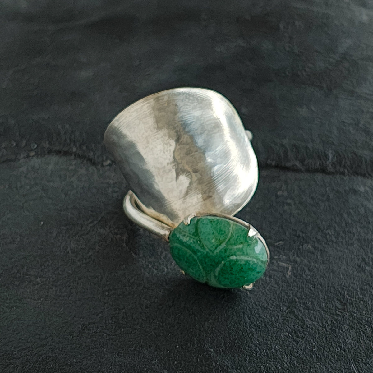 Spoon 'dress ring'.