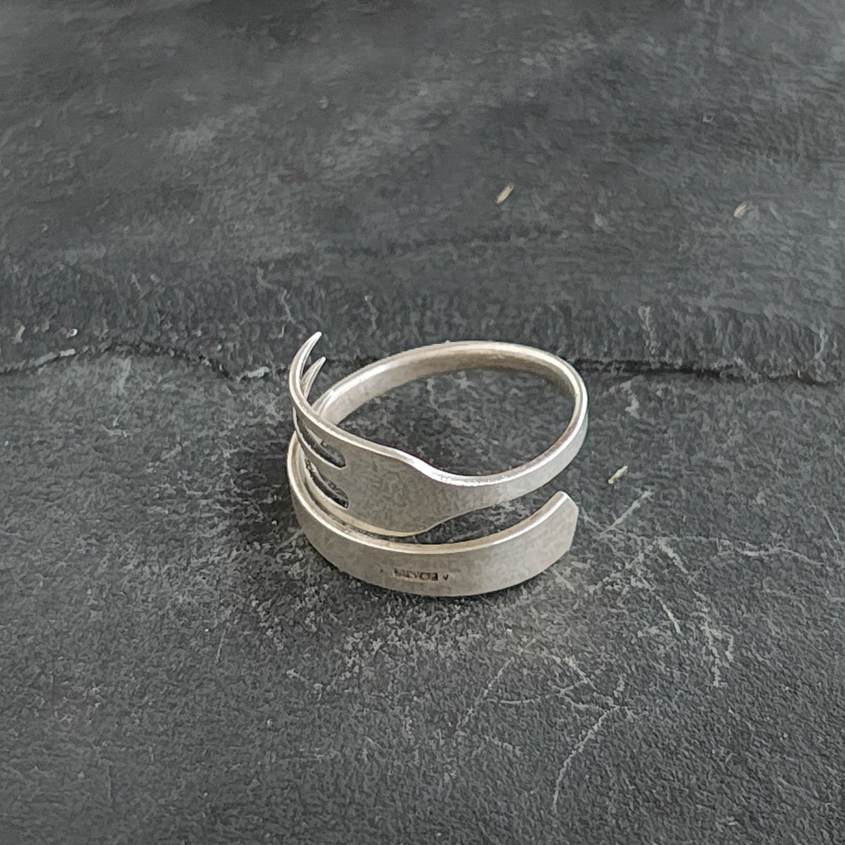 Fork ring.