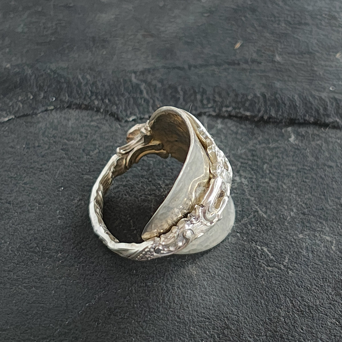 Spoon 'dress ring'.