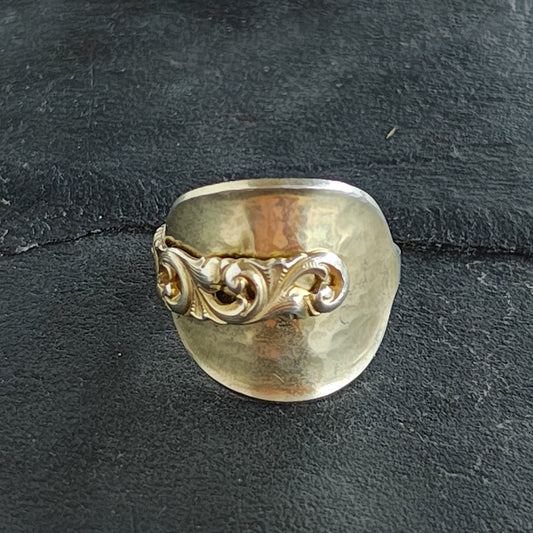 Spoon 'dress ring'.