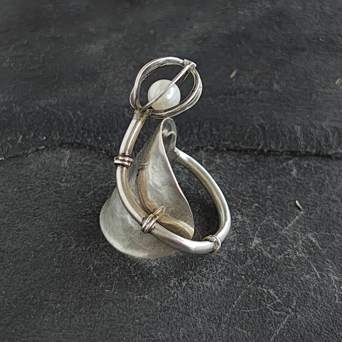Spoon 'dress ring'.