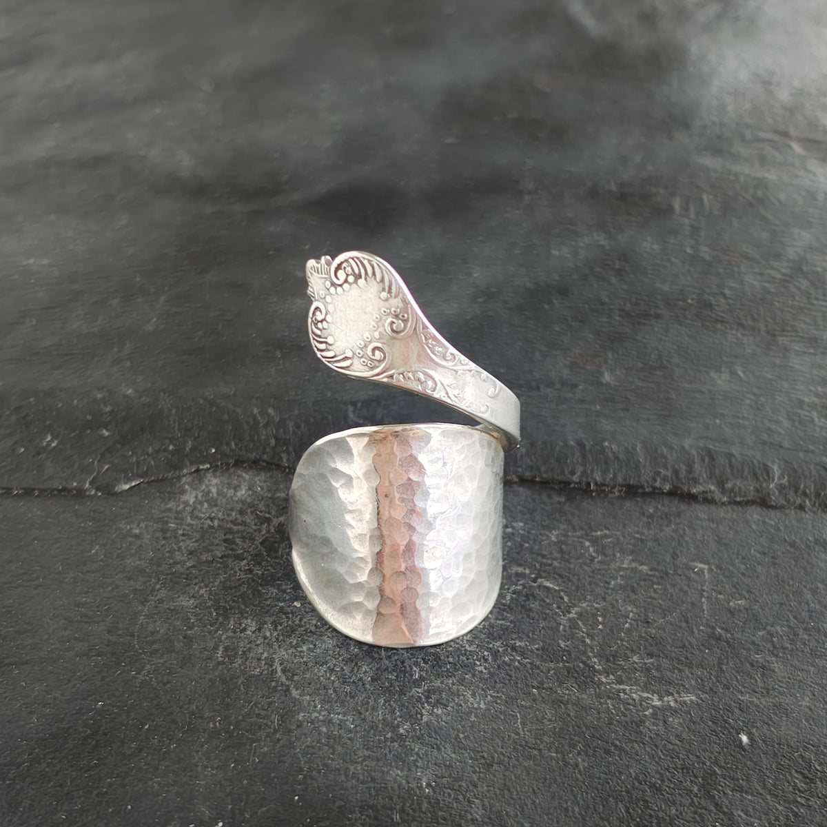 Spoon 'dress ring'.