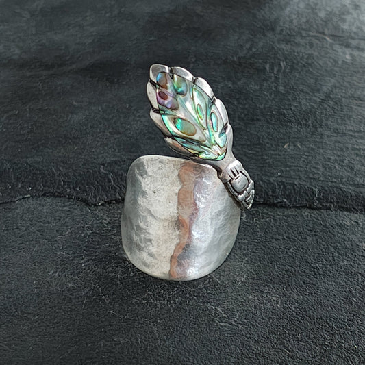 Spoon 'dress ring'.
