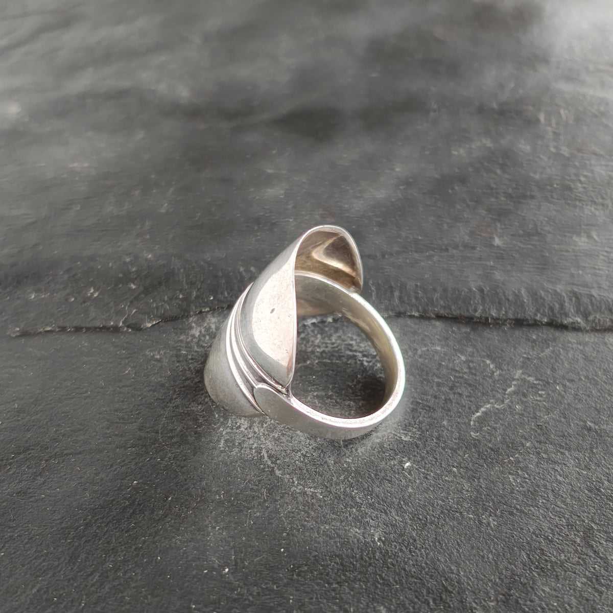 Spoon 'dress ring'.